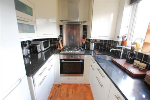 1 bedroom flat to rent, Bream Close, Tottenham, London, N17