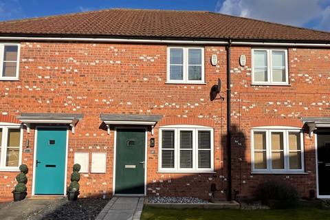 2 bedroom terraced house to rent, Saxonfields Drive, Stallingborough, Grimsby, Lincolnshire, DN41