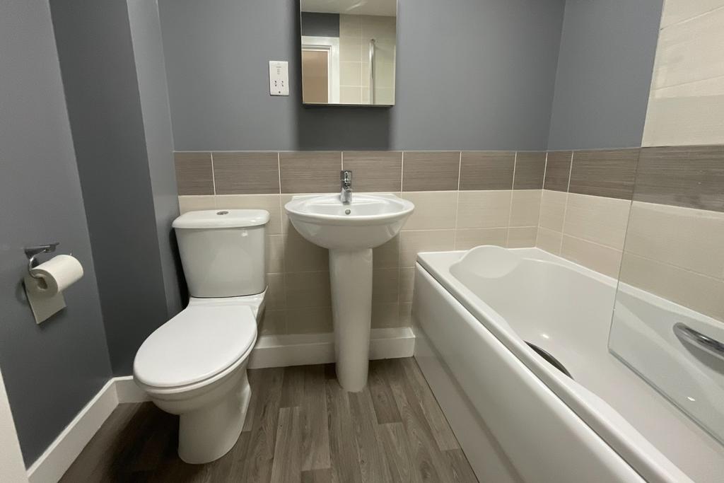 Bathrooom 1