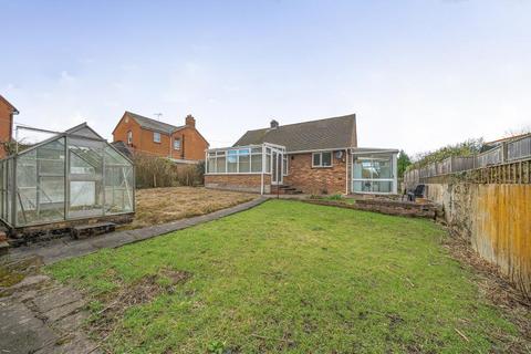 3 bedroom detached bungalow for sale, Newbury,  Berkshire,  RG14