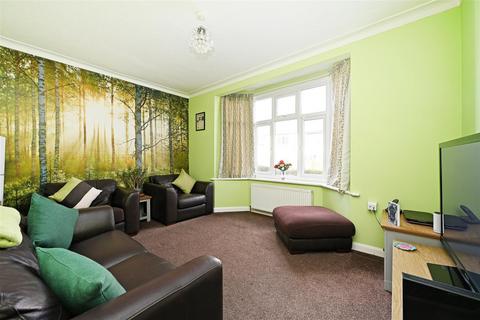 20 Downing Road, Sheffield, S8 7SH