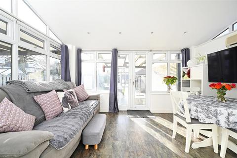 20 Downing Road, Sheffield, S8 7SH