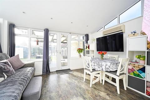 20 Downing Road, Sheffield, S8 7SH
