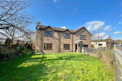 5 bedroom detached house for sale, Euximoor, Christchurch