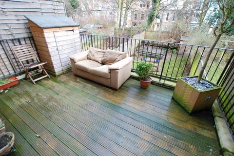 1 bedroom flat to rent, Medina Road, Holloway