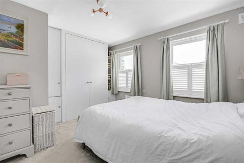 23 Spencer Walk, London, SW15 1PL