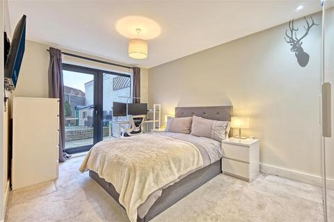 Flat 1, 12 Cart Lane, London, E4 7DH