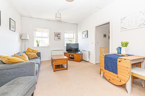 2 bedroom flat for sale, Stanbridge Road, Leighton Buzzard