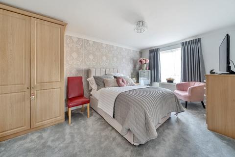 2 bedroom apartment for sale, Patrons Way East, Denham Garden Village, Denham, Buckinghamshire, UB9