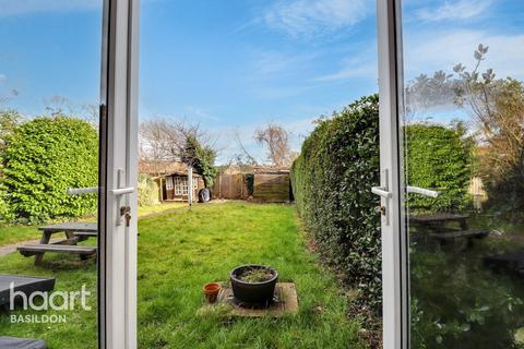 13 The Slades, Basildon, SS16 4SG