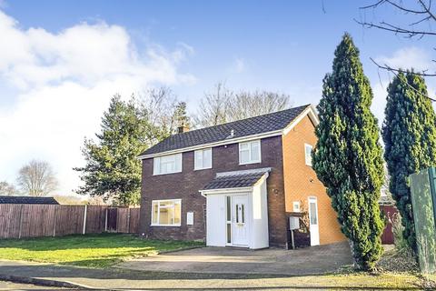 3 bedroom detached house to rent, Plane Tree Close, Kidderminster, Worcestershire, DY10