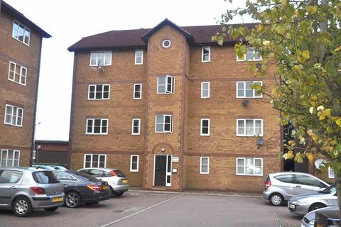 1 bedroom apartment to rent, Cameron Square, Mitcham CR4