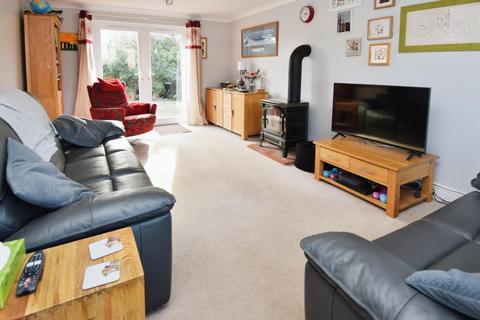 1 Chambers Avenue, Amesbury, Salisbury, SP4 7XJ