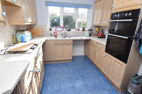1 Chambers Avenue, Amesbury, Salisbury, SP4 7XJ