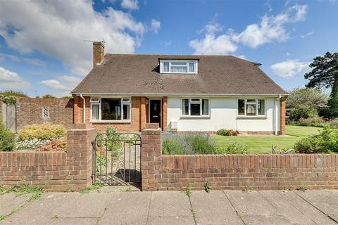 3 bedroom detached bungalow for sale, Alinora Drive, Worthing BN12