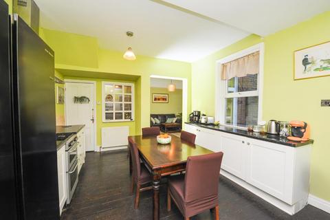 5 bedroom terraced house for sale, Eastbourne Gardens, Whitley Bay