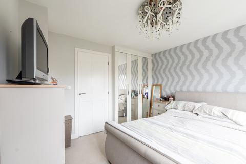 4 Empire Drive, Carterton, OX18 1BY