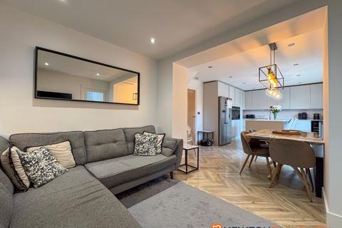 undefined, Chestnut Grove, 8 NG24