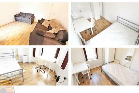 5 bedroom house to rent, Deramore Street, Manchester M14