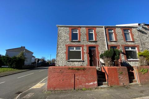 3 bedroom end of terrace house for sale, Elm Road, Neath, Neath Port Talbot.