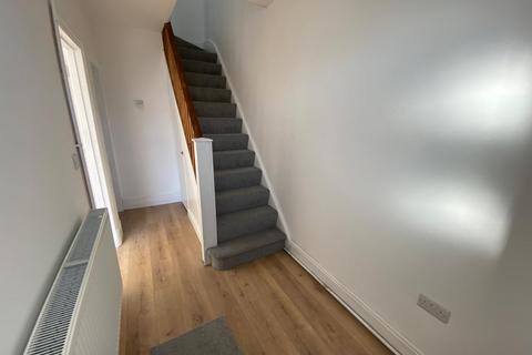 17 Elm Road, Neath, SA11 2LY