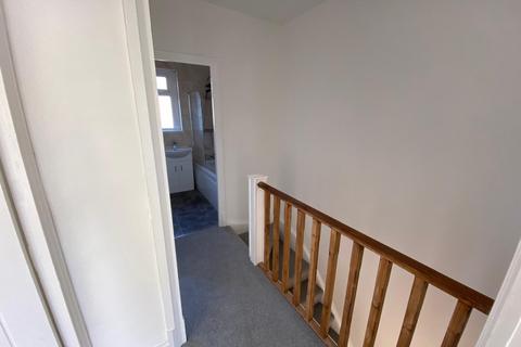 17 Elm Road, Neath, SA11 2LY