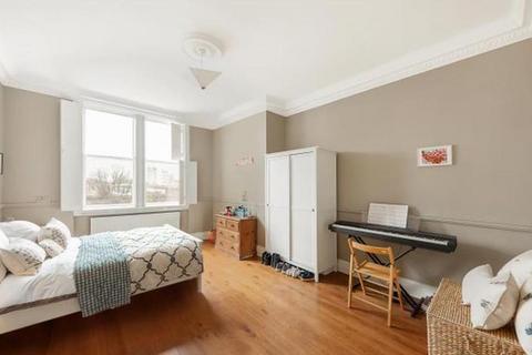 3 bedroom apartment to rent, Palgrave Gardens, London NW1