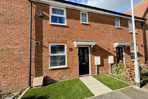 4 Lake Drive, Hythe, CT21 4BN