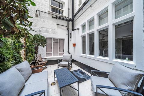 Lennox Gardens, Chelsea, London, SW1X