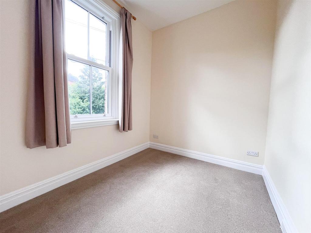Bedroom 3.jpg