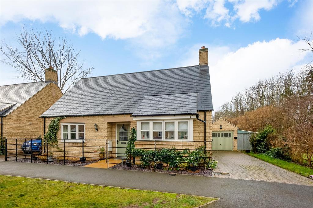 16 Porter Close-1.jpg
