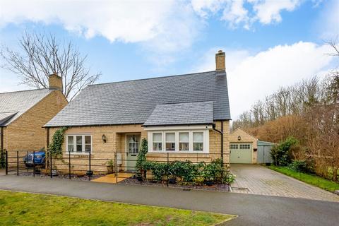 2 bedroom detached bungalow for sale, Porter Close, Mickleton, Chipping Campden