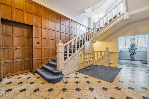 1 bedroom flat for sale, Harrington Gardens, South Kensington, London, SW7