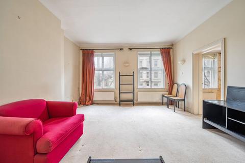 1 bedroom flat for sale, Harrington Gardens, South Kensington, London, SW7