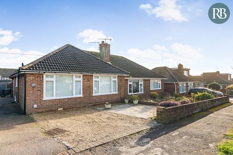 2 bedroom semi-detached bungalow for sale, Hill Farm Way, Brighton BN42