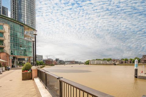 2 bedroom flat for sale, St George Wharf, Vauxhall, London, SW8