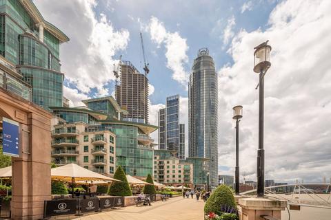 2 bedroom flat for sale, St George Wharf, Vauxhall, London, SW8