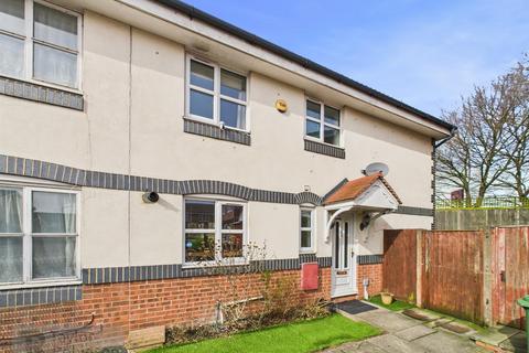 3 bedroom semi-detached house for sale, Fishguard Spur, Slough, Berkshire