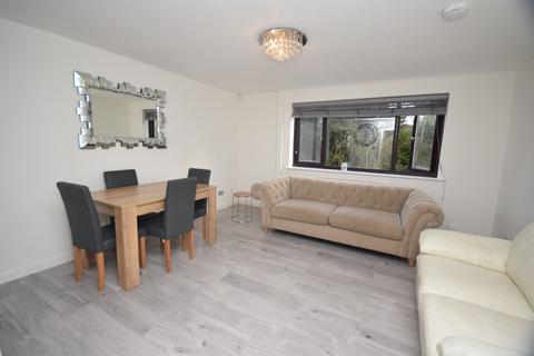 3 bedroom duplex to rent, Middlefield, Hatfield AL10