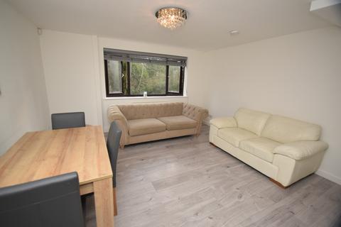 3 bedroom duplex to rent, Middlefield, Hatfield AL10