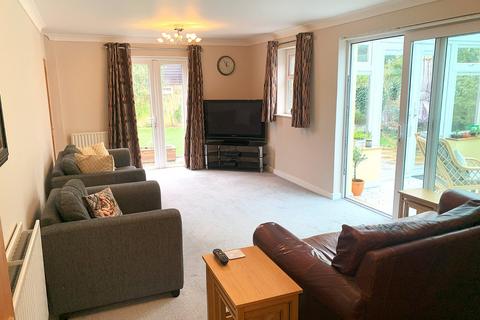 4 bedroom detached house for sale, Whitney Drive, Stevenage, Hertfordshire, SG1