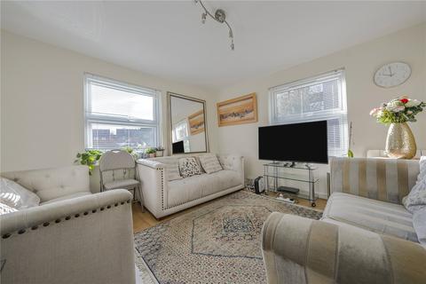 3 bedroom apartment for sale, Hepple Close, Isleworth