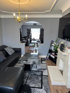 3 bedroom end of terrace house to rent, Harrow, HA8