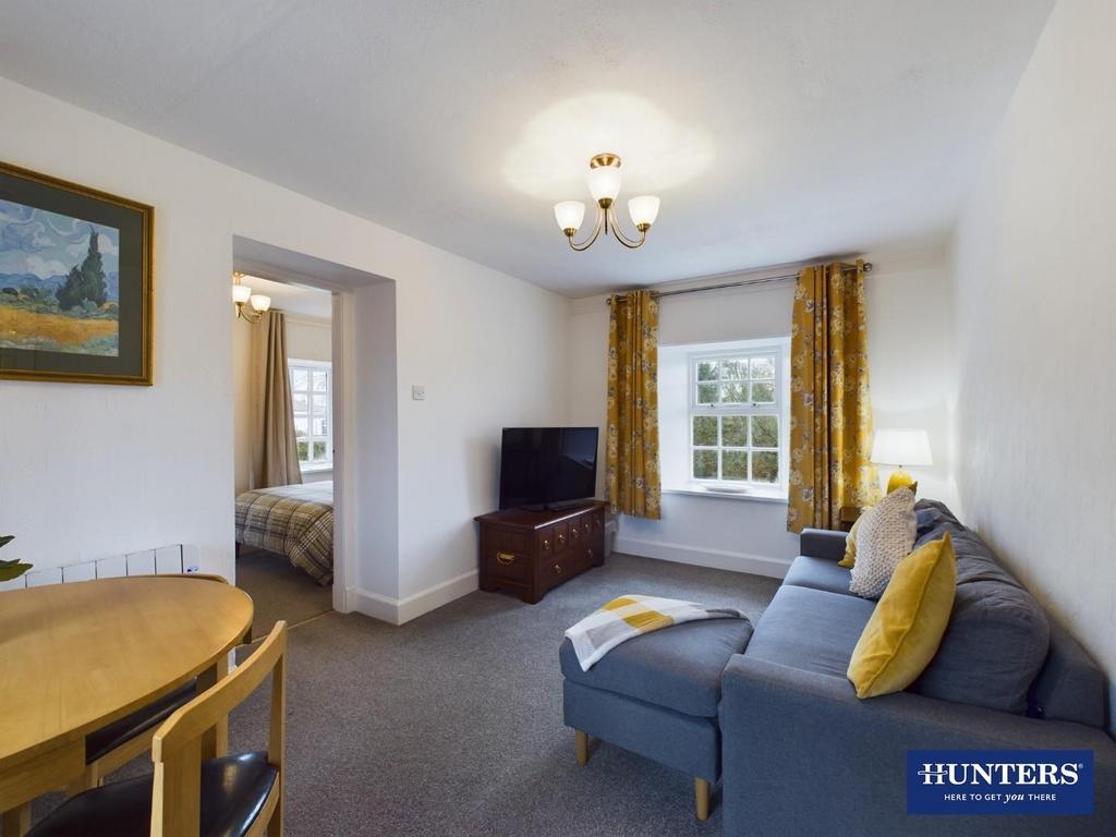 Coach House - Living Room