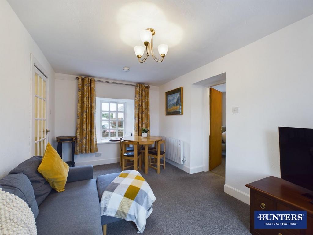 Coach House - Living Room