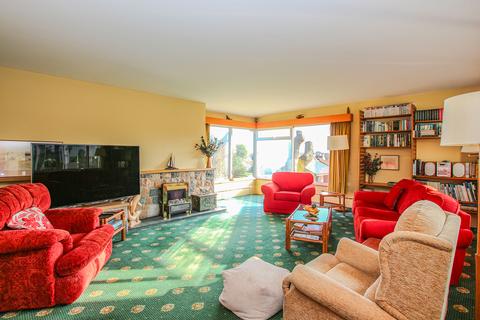4 bedroom property for sale, Hautes Mielles, Vale, Guernsey, GY3