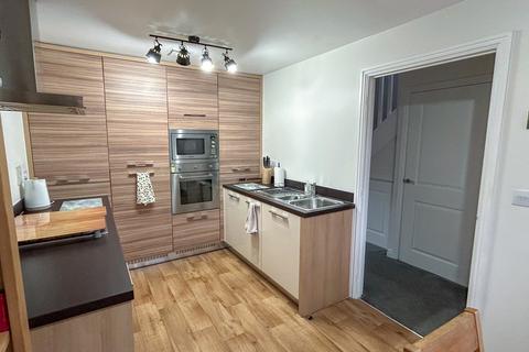 8 Bakers Lock, Hadley, Telford, TF1 5TE