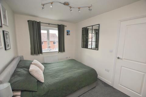 8 Bakers Lock, Hadley, Telford, TF1 5TE