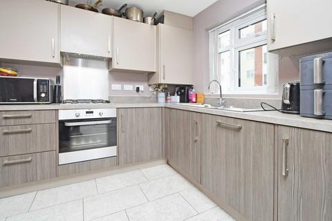34 Kiln View, Stoke-on-trent, ST1 3GA