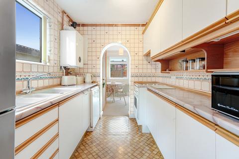 13 Moorfield Road, Chessington, KT9 1AU